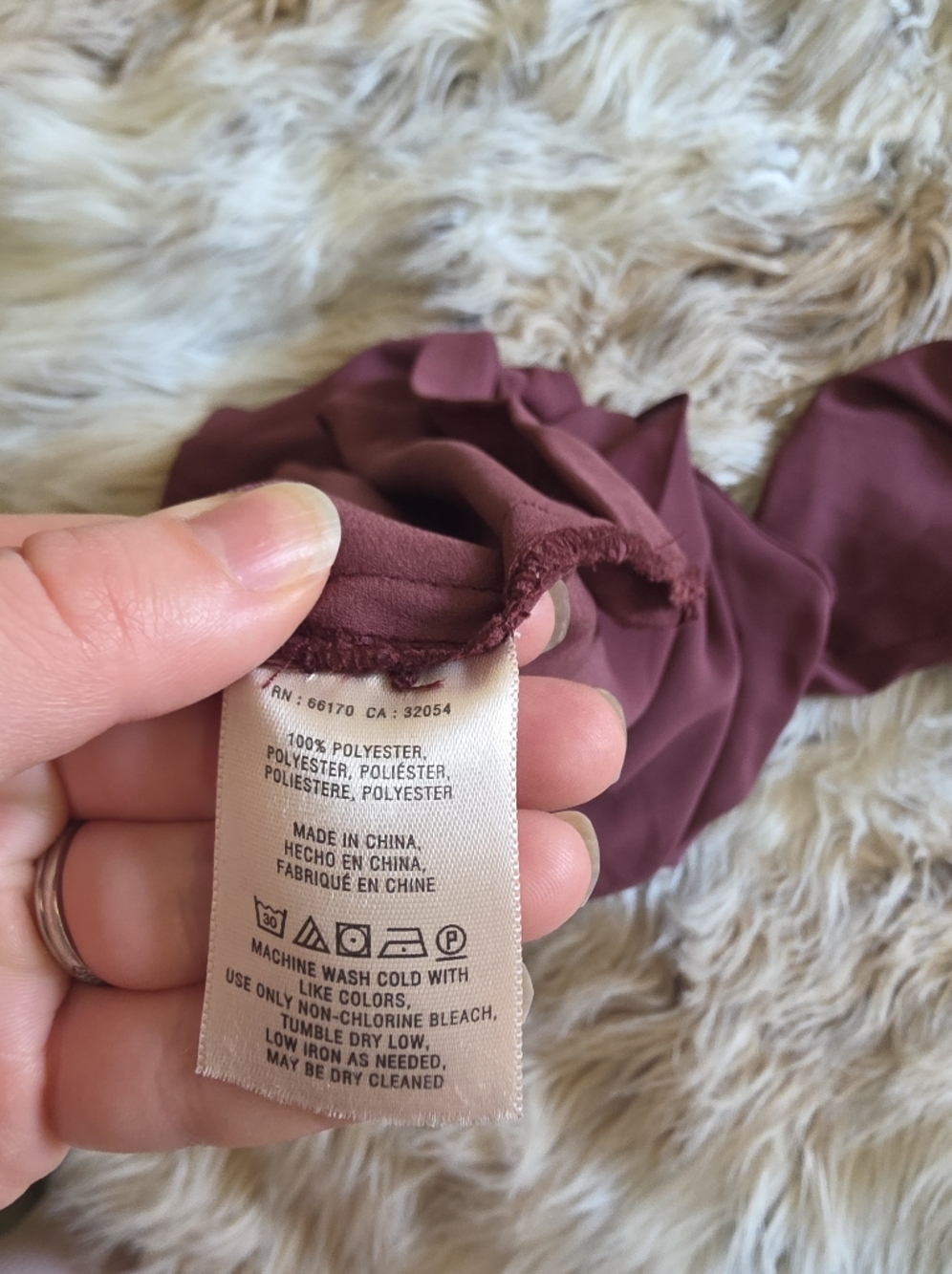 Maeve Mauve V-Neck Long Sleeve Pocket Blouse - Picture 4 of 5